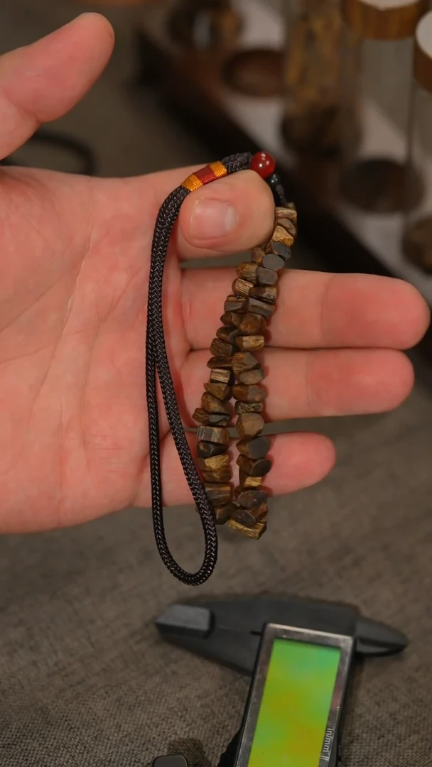 吊坠沉香九分沉天然沉香车挂