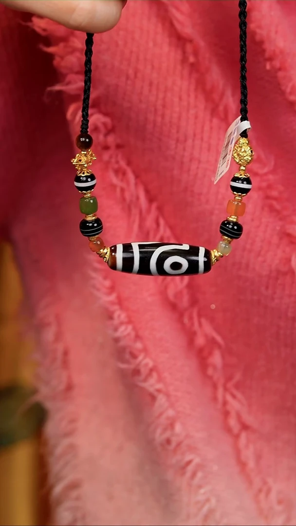 【闪购商品】玛瑙/玉髓颈饰银S925镀金镶嵌二眼