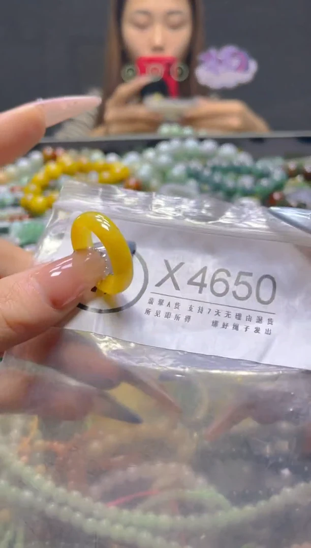 颈饰未镶嵌翡翠19MM/X/翡翠A货，一件也是批发价