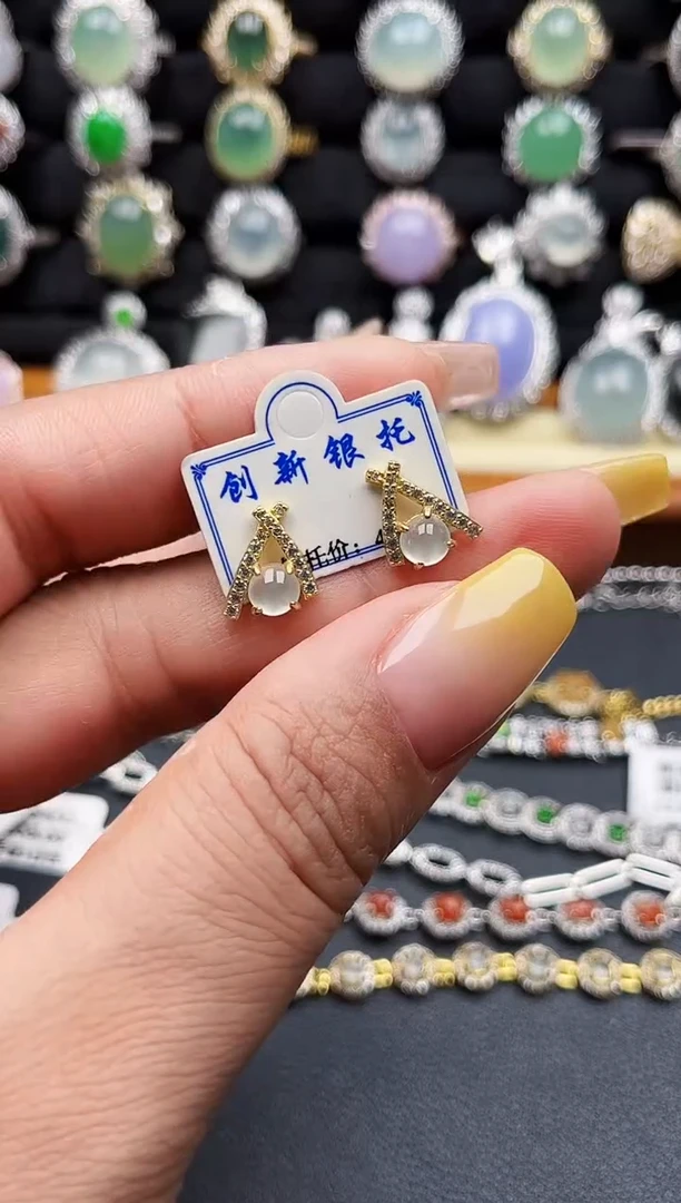 翡翠银S925镶嵌耳饰缅甸天然A货翡翠S925银镶嵌