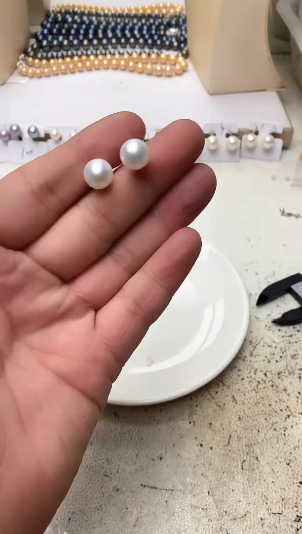 淡水珍珠未镶嵌颈饰1