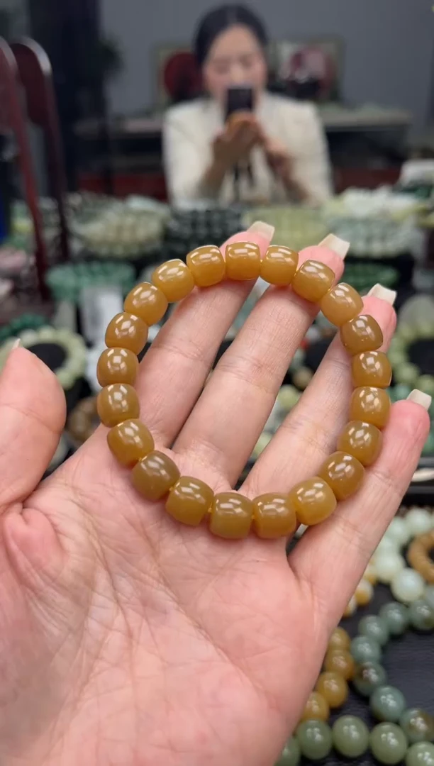 【闪购商品】和田玉手串未镶嵌新疆且末红糖卡10
