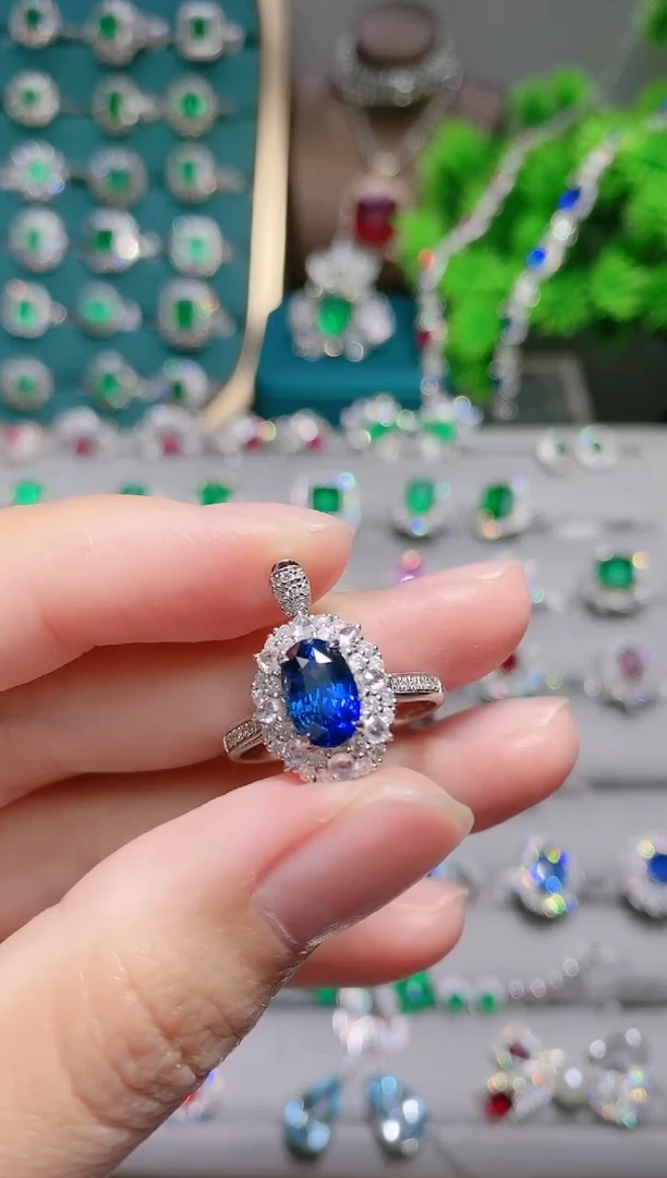 18K金戒指蓝宝石18K金镶嵌蝈*.