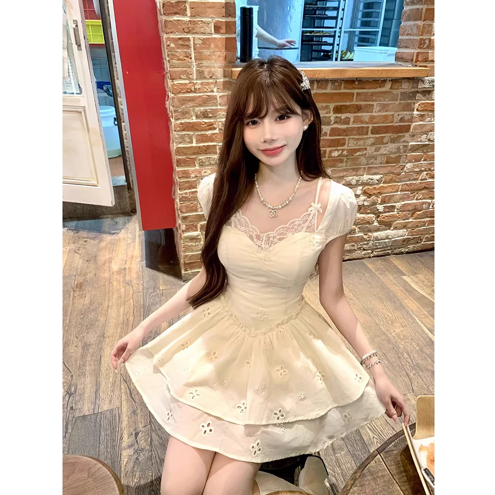 11759【糖糖】大码女装夏日初恋蕾丝镂空刺绣泡泡袖蓬蓬裙