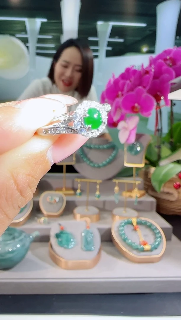 【闪购商品】翡翠戒指合金戒指多样性发一