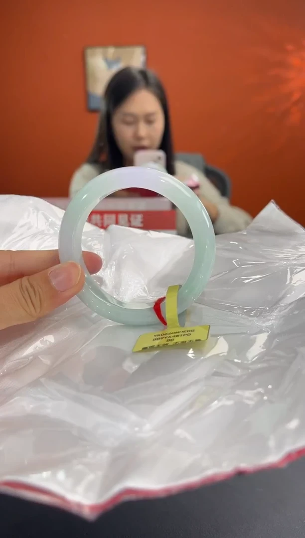 未镶嵌手镯翡翠3