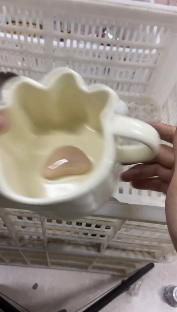 无运费险有瑕疵的摄影的产品有使用过的痕迹有点脏介意勿拍