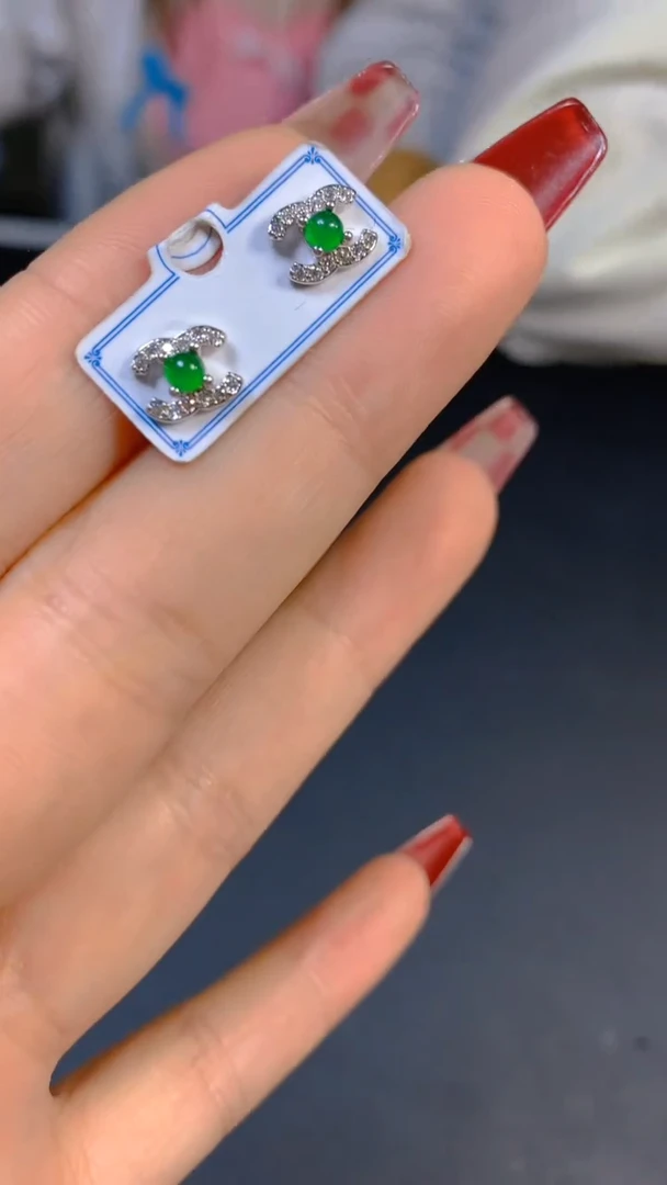 【闪购商品】翡翠耳饰未镶嵌0565258459多样性发一