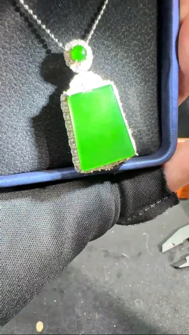 未镶嵌定制翡翠0635155111多样性发货