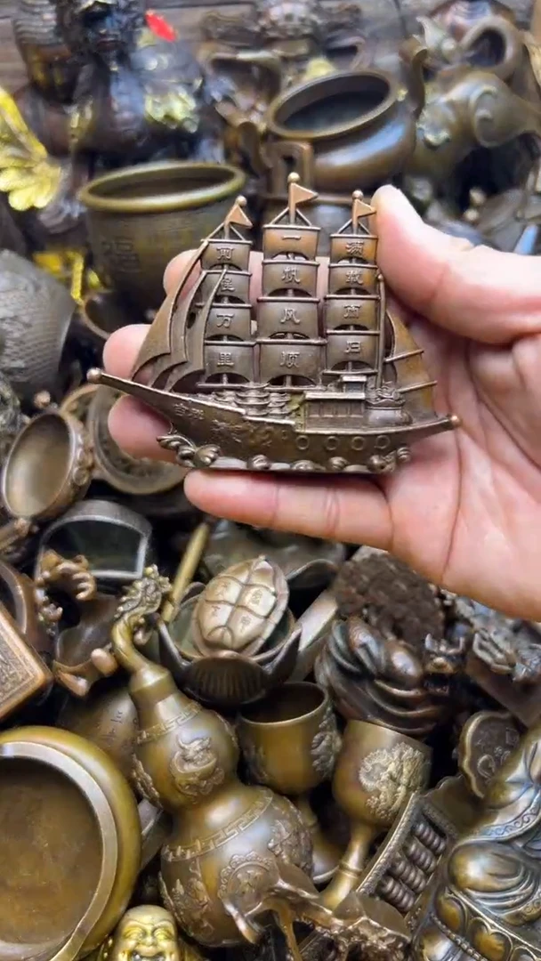 精美铜器，点击下单