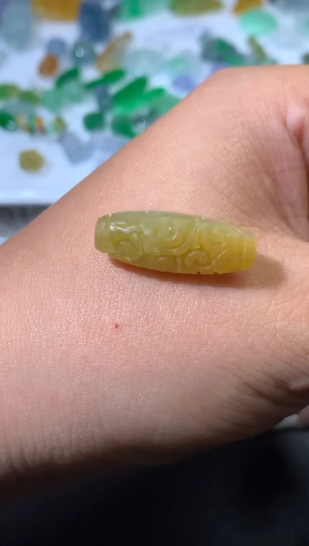 未镶嵌定制翡翠毛货