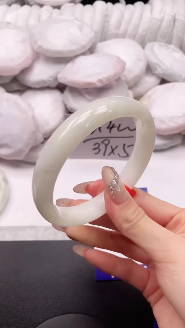 【闪购商品】和田玉手镯未镶嵌9L276-66