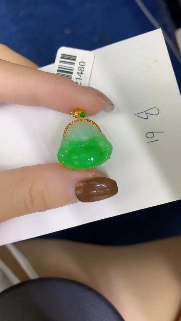 颈饰18K金镶嵌翡翠缅甸天然翡翠A货