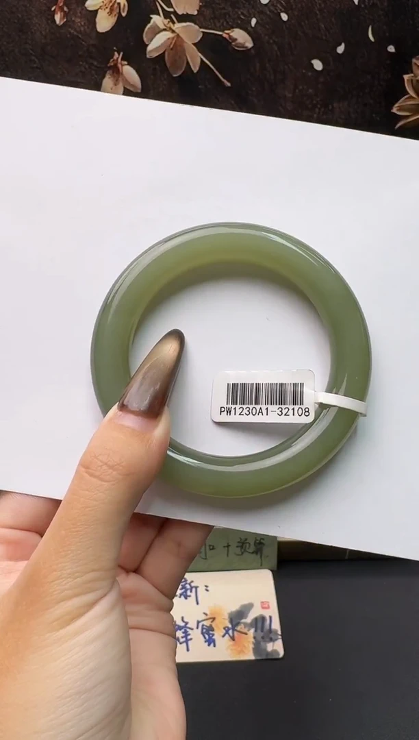 未镶嵌手镯和田玉59