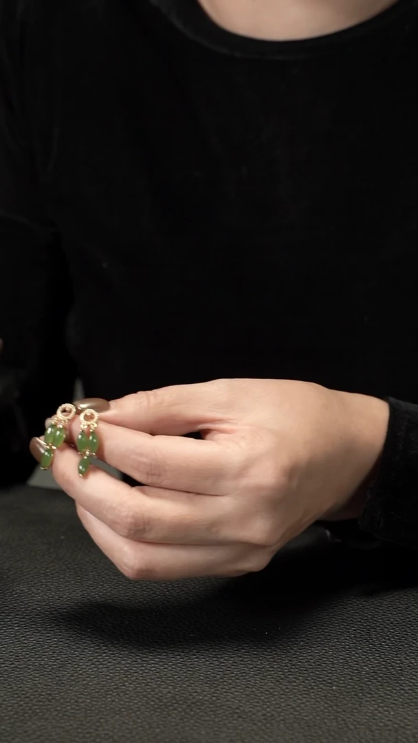 颈饰未镶嵌和田玉B0495