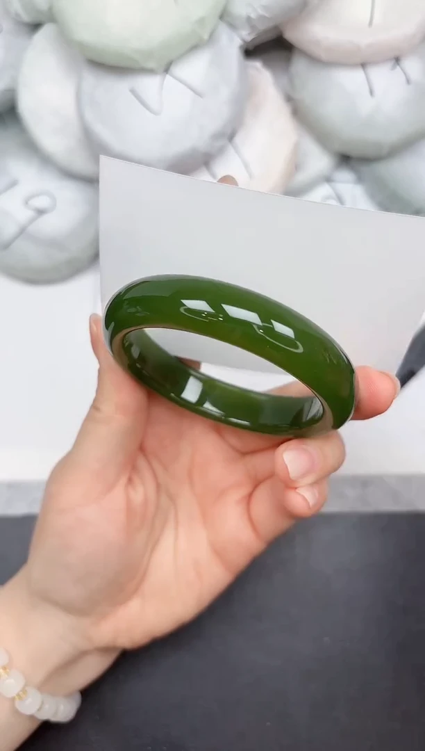 未镶嵌手镯石英质玉A36/55.2