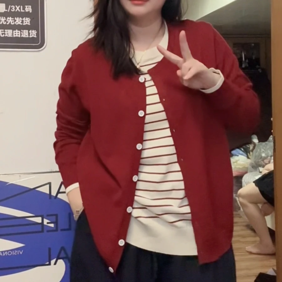 大码新款刺绣假两件针织衫女装新春季胖MM遮肉显瘦长袖上衣8001#1