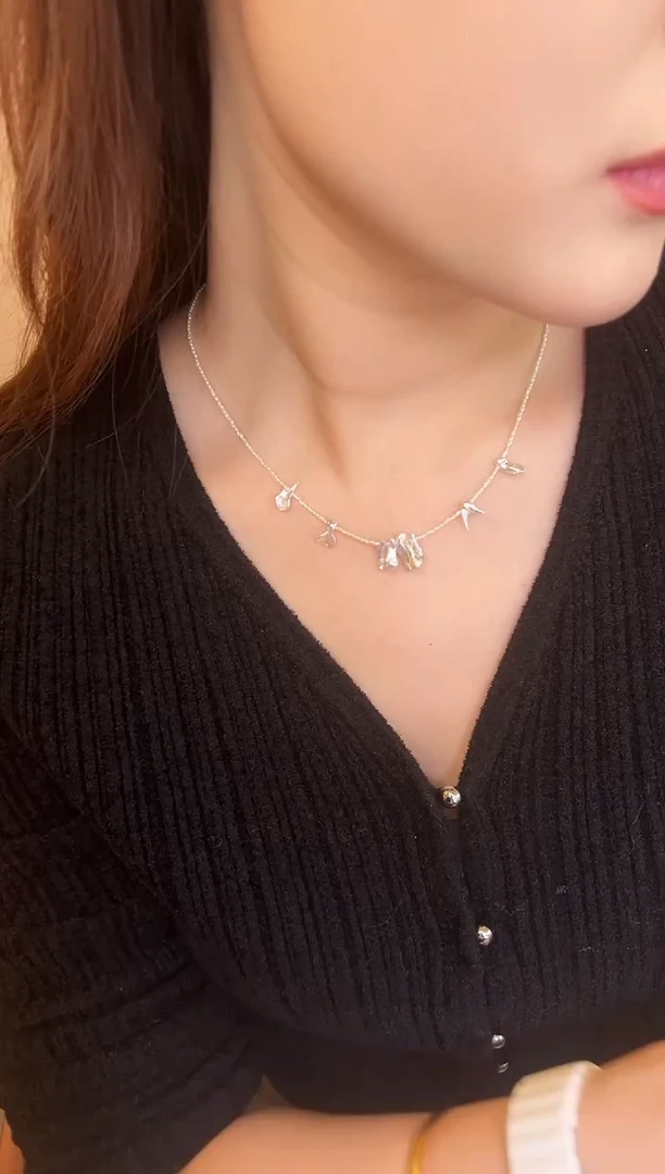 颈饰18K金镶嵌海水珍珠珍珠