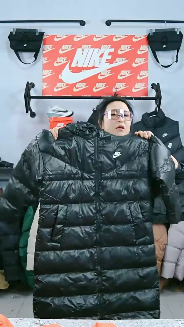 2069闪购编码运动衣以直播间过款为准尺码L