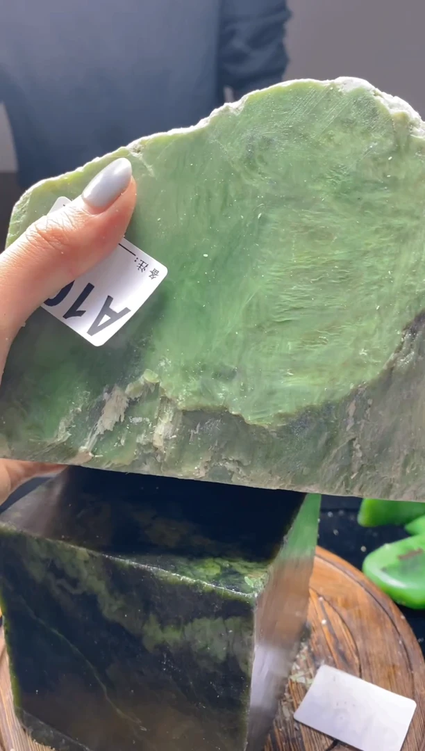 未镶嵌和田玉珠宝半成品1