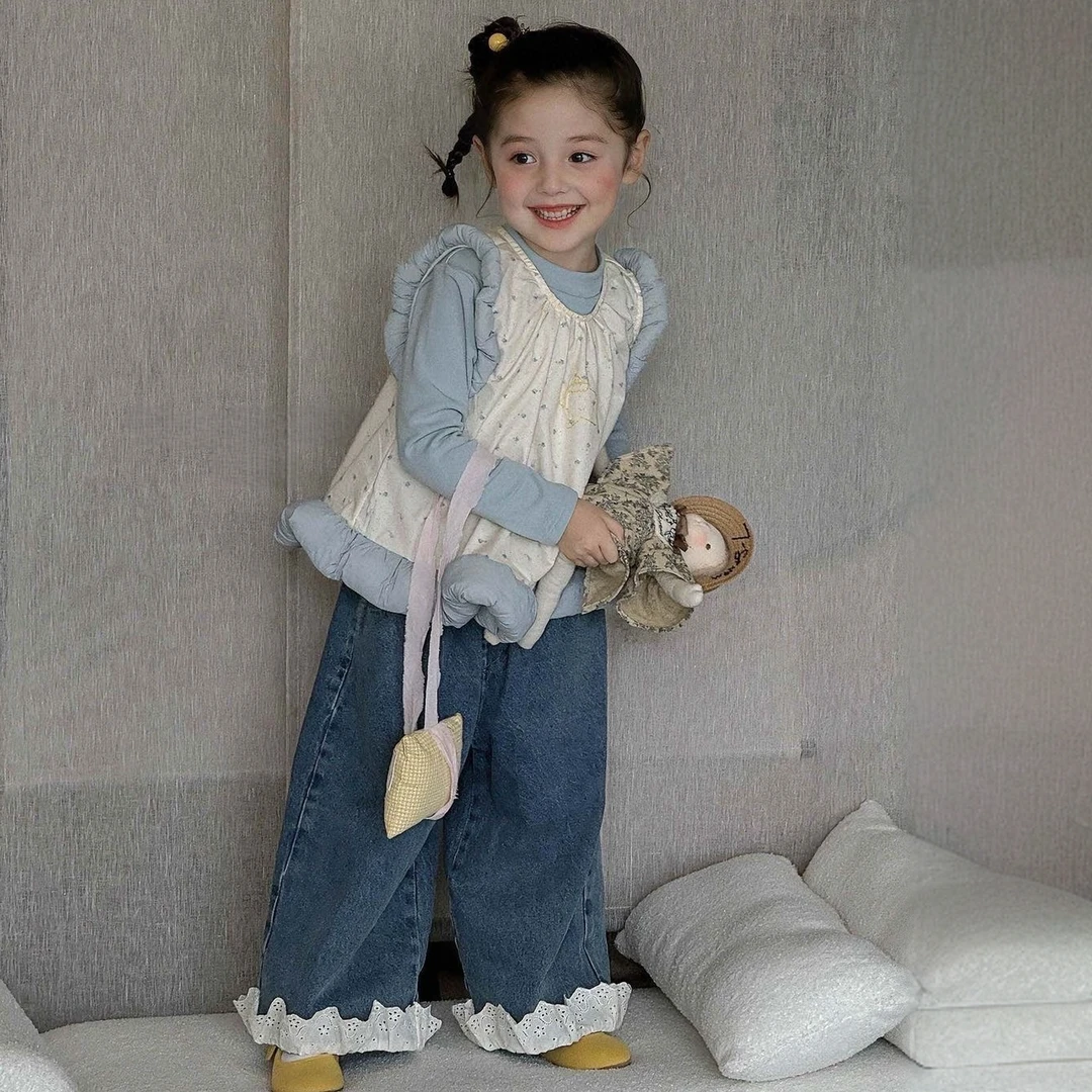 女童洋气三件套2025新款吊带打底宝宝甜美牛仔裤碎花潮酷痞帅童装