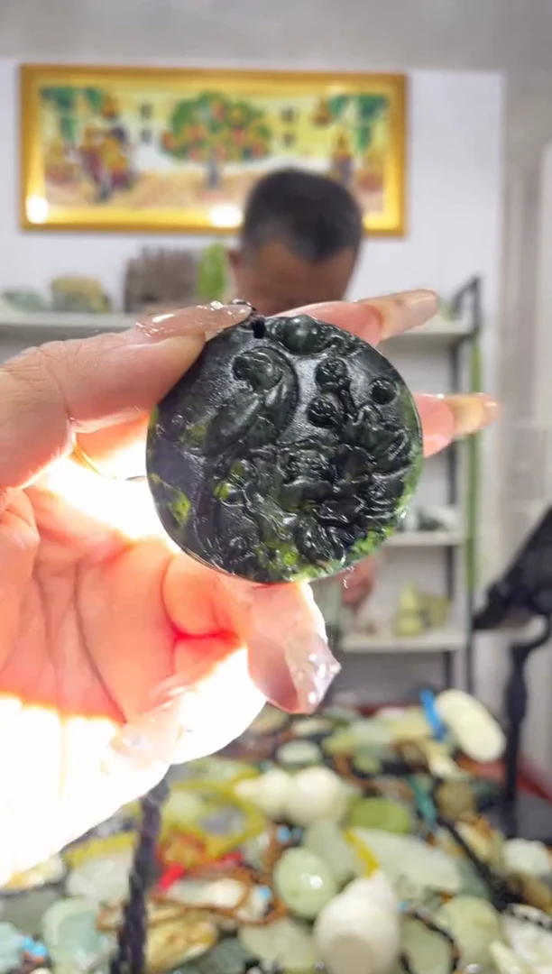 【闪购商品】岫玉吊坠未镶嵌