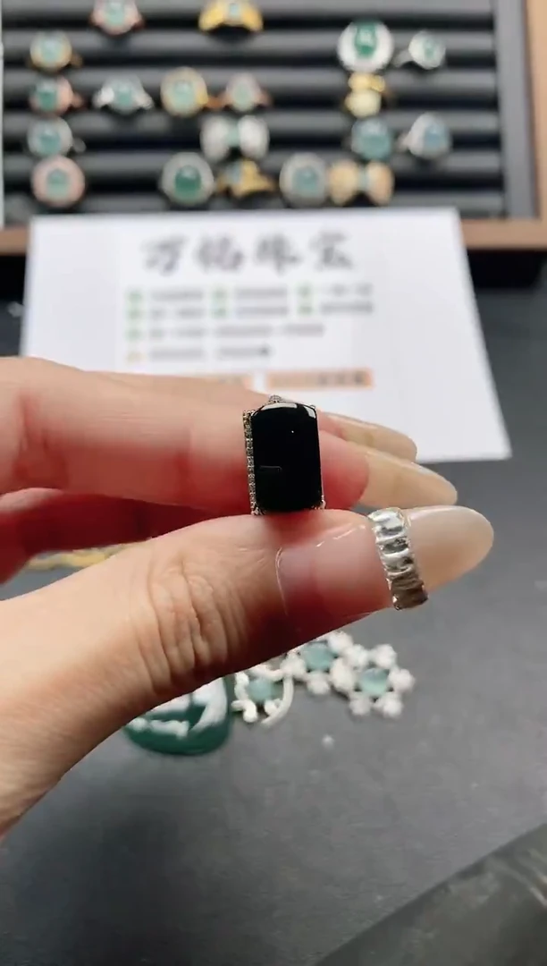 银S925镶嵌戒指翡翠51511
