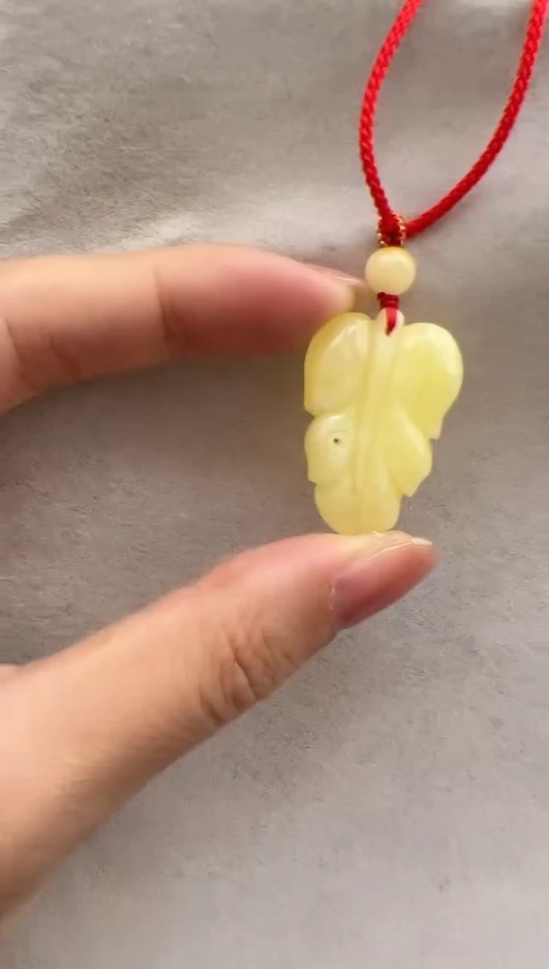 【闪购商品】琥珀裸石未镶嵌10205298-吊坠