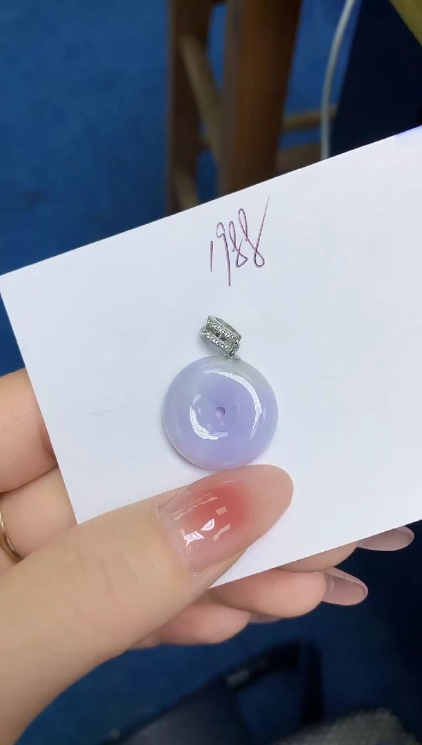 翡翠未镶嵌颈饰 天然缅甸翡翠A货