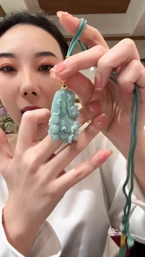【闪购商品】翡翠颈饰未镶嵌国风
