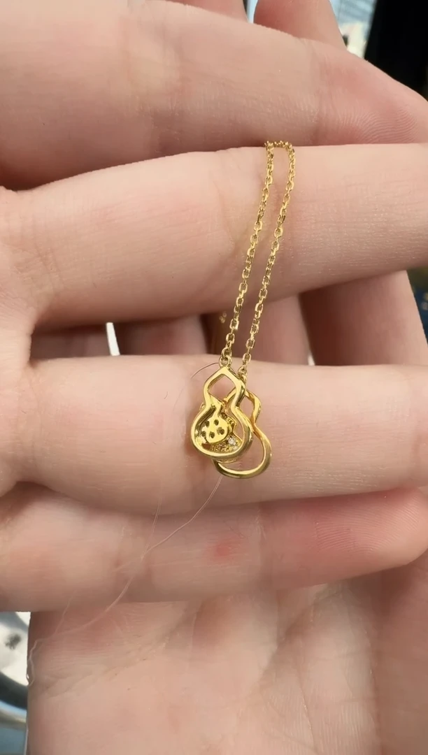 【闪购商品】钻石耳饰18K金镶嵌K黄耳线0.98g