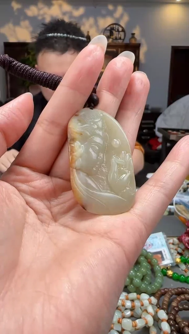 【闪购商品】和田玉颈饰未镶嵌拍一发一多样性发货