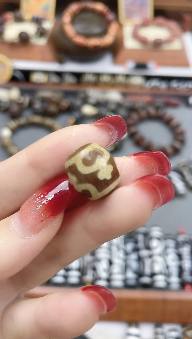 【闪购商品】玛瑙/玉髓珠珠未镶嵌宝瓶达洛