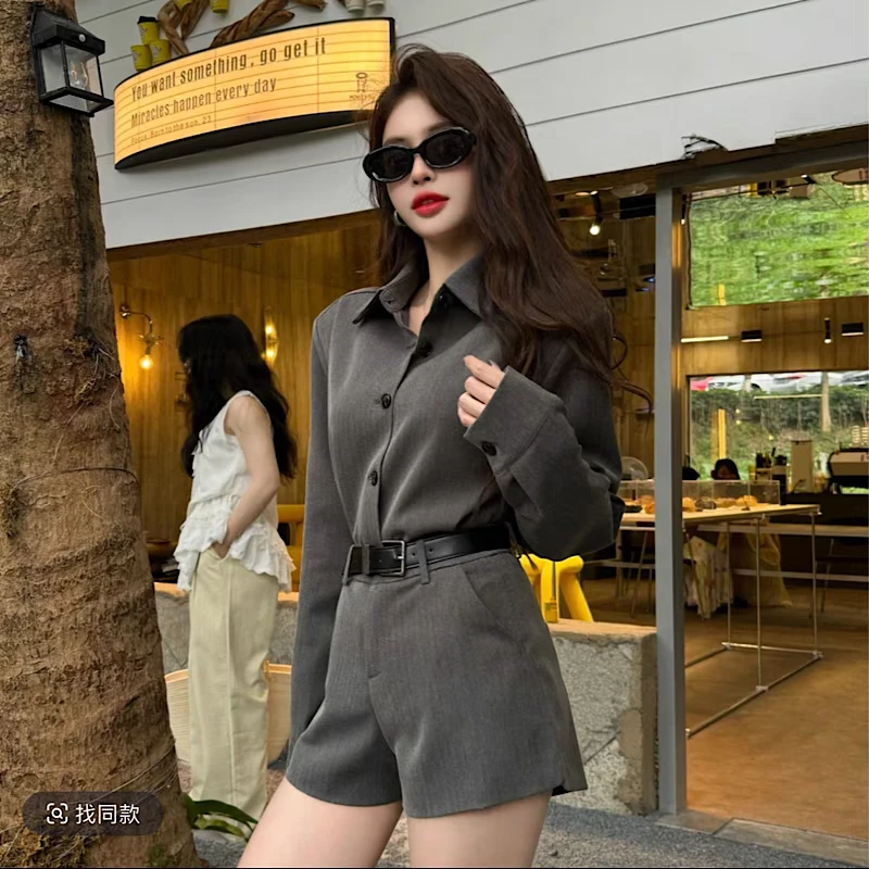 2025春装新款搭配一整套设计感高级西装料外套衬衫修身短裤两件套