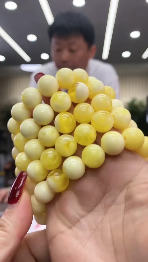 【闪购商品】蜜蜡手链未镶嵌卡14多样式发货随机发一