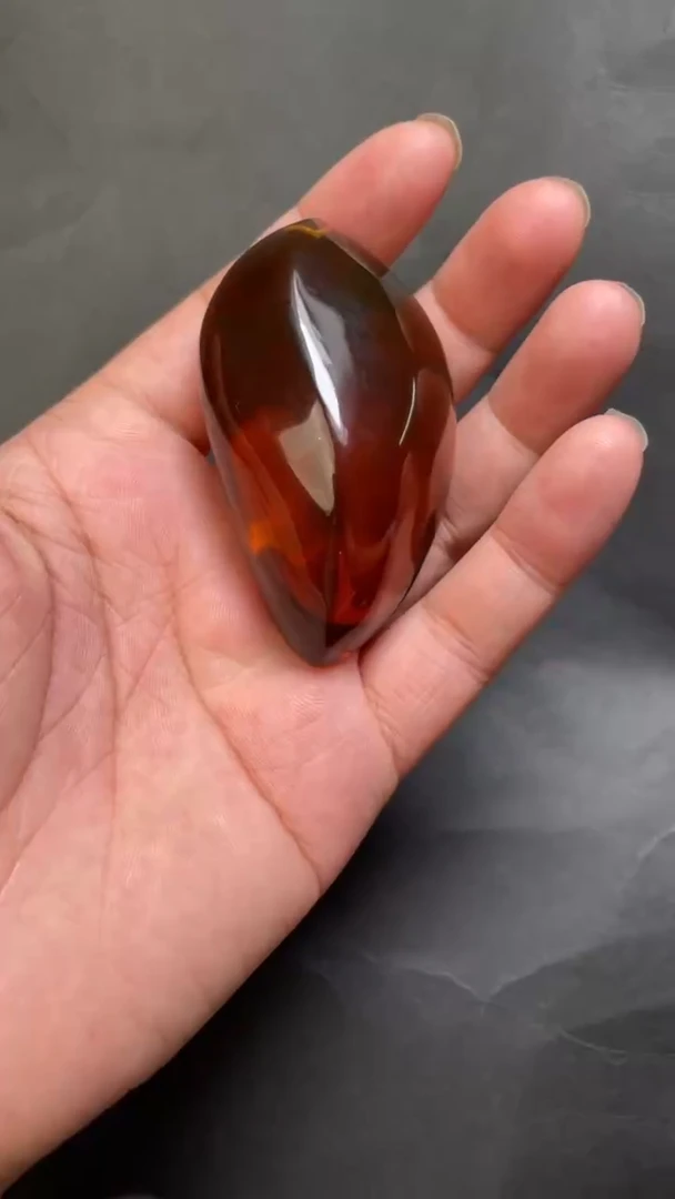 未镶嵌琥珀裸石配饰