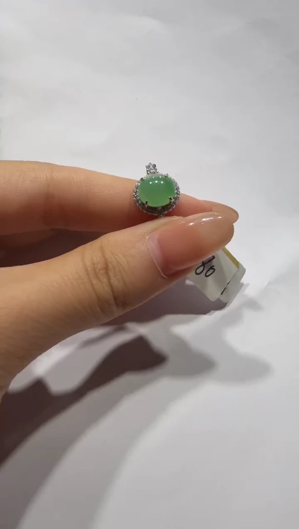 银S925镶嵌戒指翡翠925银镶缅甸A货翡翠戒指