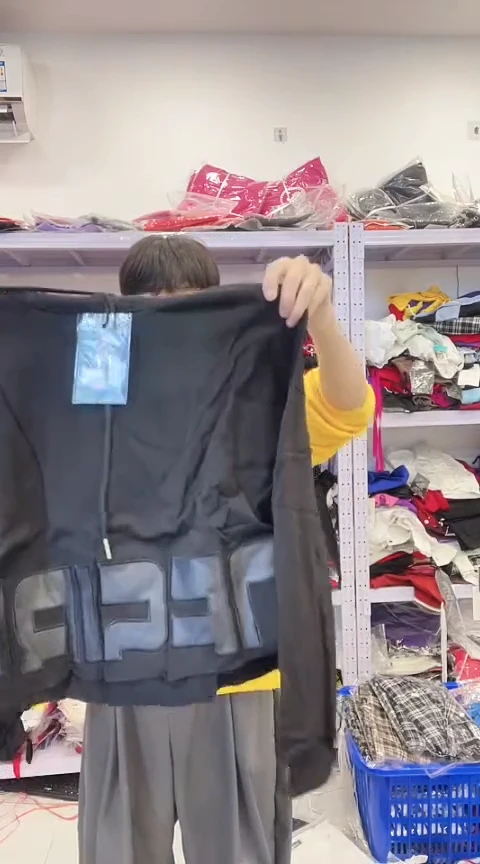 闪电购精品女装82M