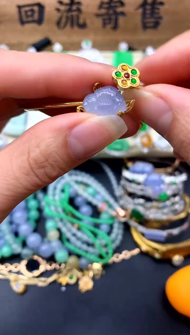 【闪购商品】翡翠手镯18K金镶嵌237-中国好珍宝