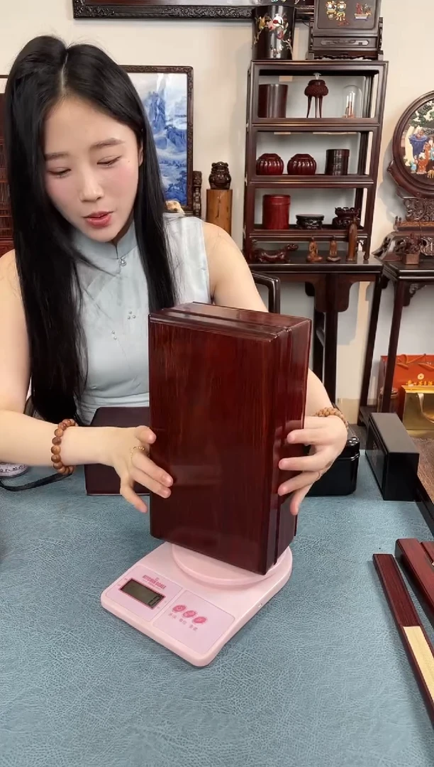 紫檀木类成套家具大号独板盒子