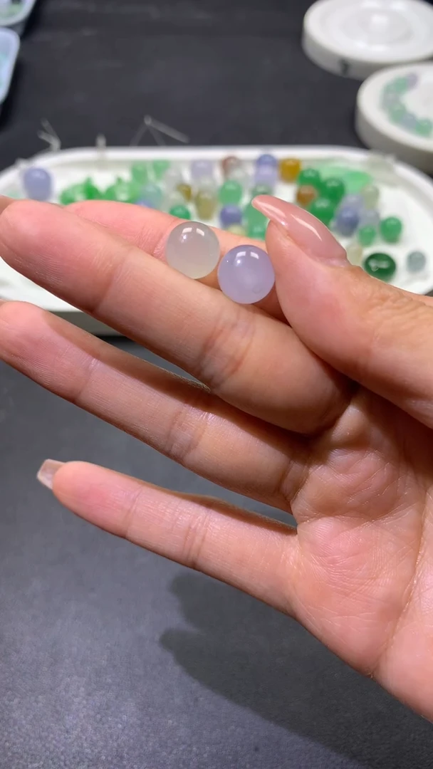 【闪购商品】定制翡翠未镶嵌珠75