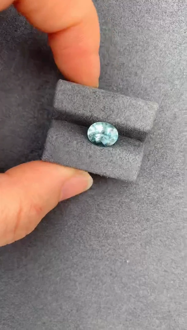 【闪购商品】海蓝宝石裸石未镶嵌1.7ct海蓝宝石