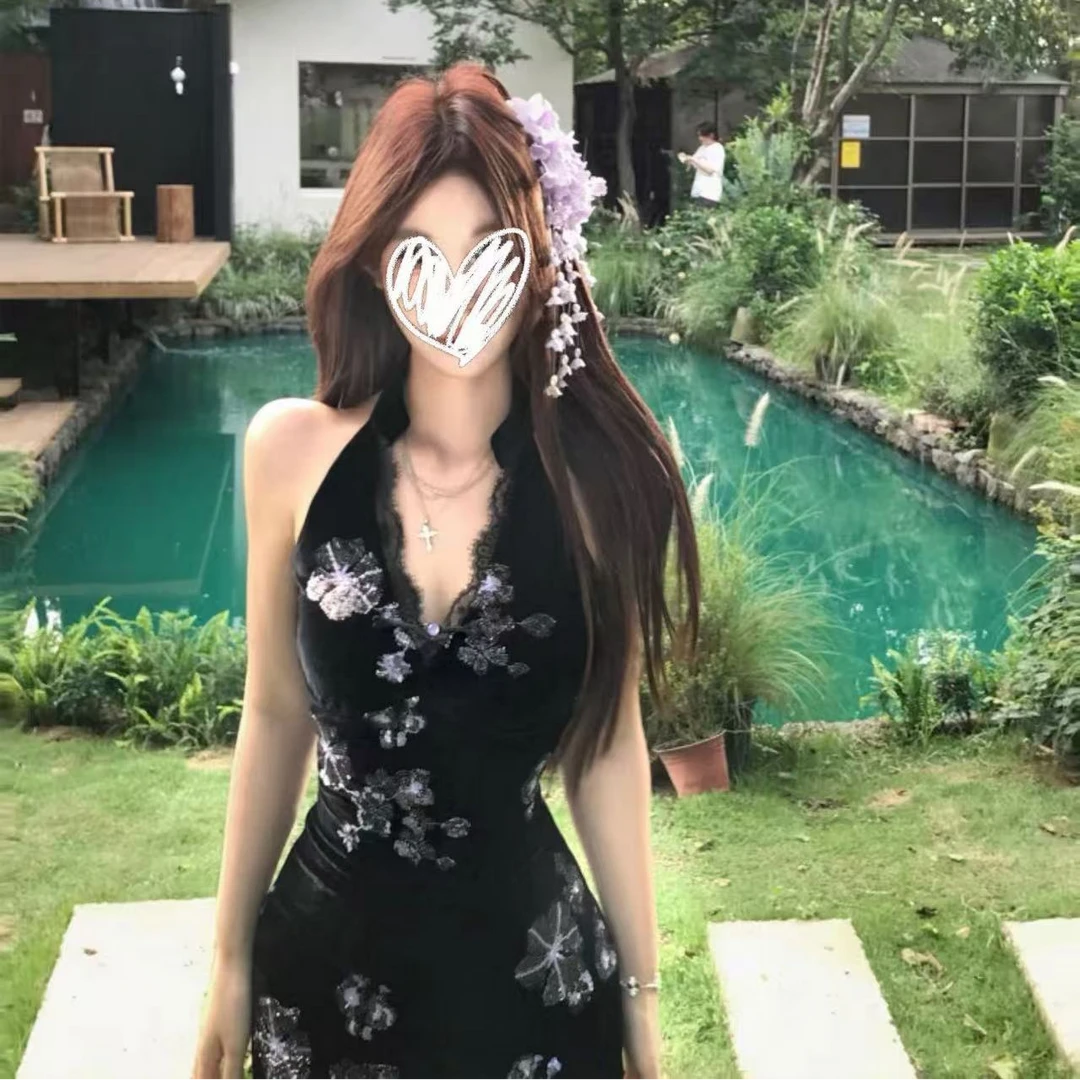 【幽梦雅魅】辣妹风性感挂脖连衣裙女夏季收腰蕾丝裙子