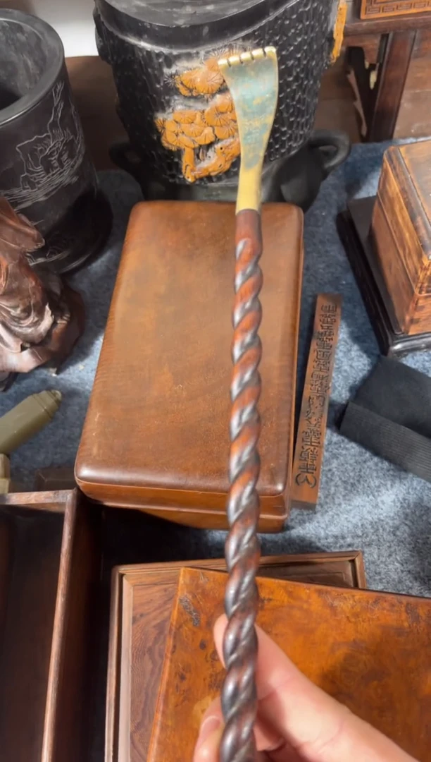 【闪购商品】贡木老五旧藏痒痒挠