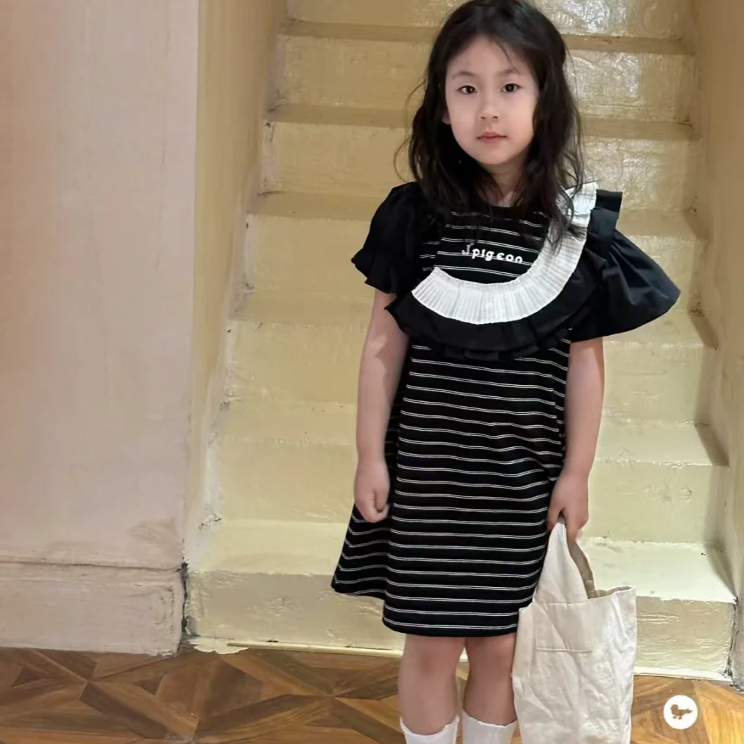 2777哥黑白条纹连衣裙