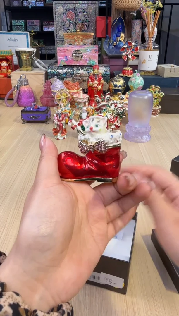 145七宝圣诞猫咪靴子