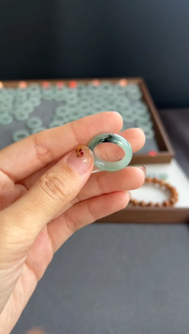 颈饰未镶嵌翡翠601号买断13