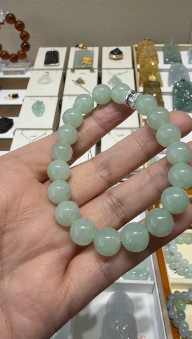 未镶嵌挂件翡翠A货翡翠多样性晴底手串发一件