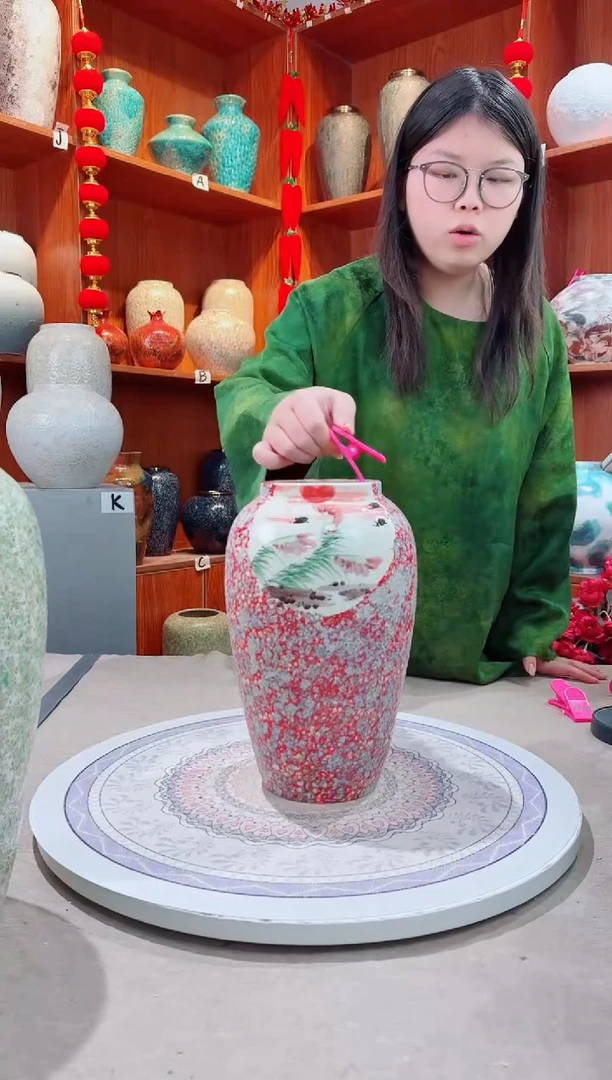 【闪购商品】瓶孤品 手绘陶瓷花瓶 无花 a659