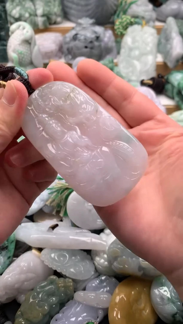 吊坠(不含链)未镶嵌翡翠1